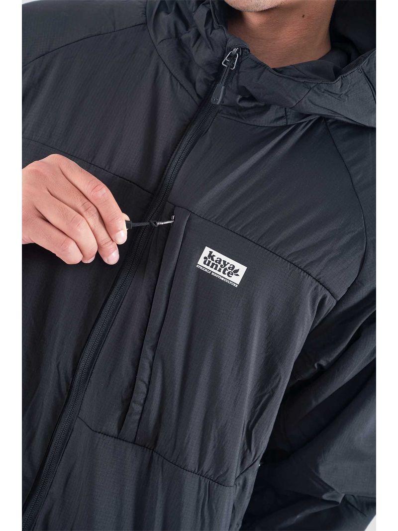parka-negra-detalle.jpg